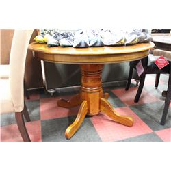 OAK PEDESTAL BASE 42" ROUND TABLE
