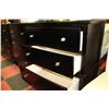 Image 3 : NEW BLACK 6 DRAWER DRESSER, 67"x19"