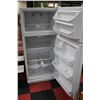 Image 3 : FRIGIDAIRE FRIDGE