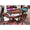 Image 1 : MAHOGONY STYLE DINING TABLE WITH 2 LEAFS, 4 CHAIRS