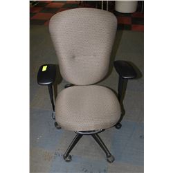OFFICE CHAIR ON CHOICE