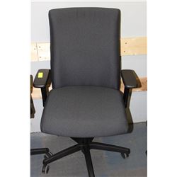 OFFICE CHAIR ON CHOICE
