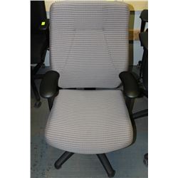 OFFICE CHAIR ON CHOICE