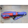 Image 1 : BEGINNERS SET OF GOLF CLUBS IN RED & BLUE BAG