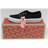 Image 1 : PAIR OF VANS SHOES MENS SIZE 5.5