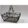 Image 1 : METAL BASKET