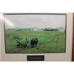 WOOD FRAMED PRINT ON CANVAS "FATHER AND