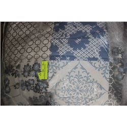 NEW DOUBLE SIZE COMFORTER