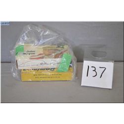 Bag Lot : 15 Rnds John Wayne .32-40 cal ammo plus 7 rnds Dominion . 32-40 ammo plus brass