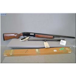 WInchester Mod 1400 .12 Ga 2 3/4" semi automatic Shotgun w/ 28" vent rib bbl [ blued finish, screw i