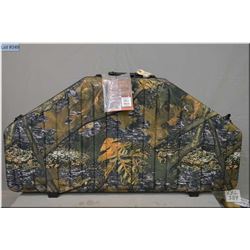 Vanguard Saberlock Archery Case , foam lined camo colored ( as new )