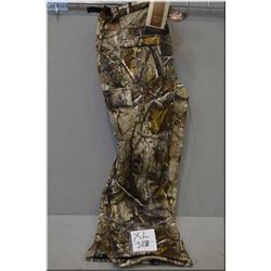 New Insulated Camo Hunting Pants Size XLG