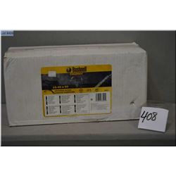 Bushnell Trophy XLT 15 - 45 - 50 Spotting Scope, new in orig box, some damage to box