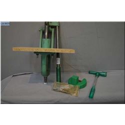 Box Lot ; RCBS Press & Kenetic bullet puller