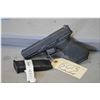 Image 2 : Glock Mod 21 .45 Auto cal 10 shot semi automatic Pistol w/ 117 mm bbl [ blued finish, fixed sights, 