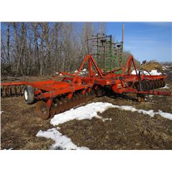 HUTCHMASTER DOT 7600 SERIES 28' DISC