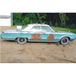 1965 Crysler Windsor 4 door