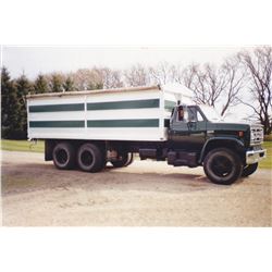 1974 GMC C-6500 full tandem