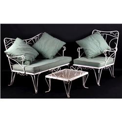 Outdoor Iron Patio Furniture Set This is a set of