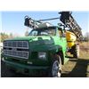 Image 2 : FORD 370 - 2V SPRAYER TRUCK