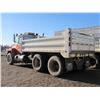 Image 3 : 1981 MACK TANDEM AXLE GRAVEL TRUCK