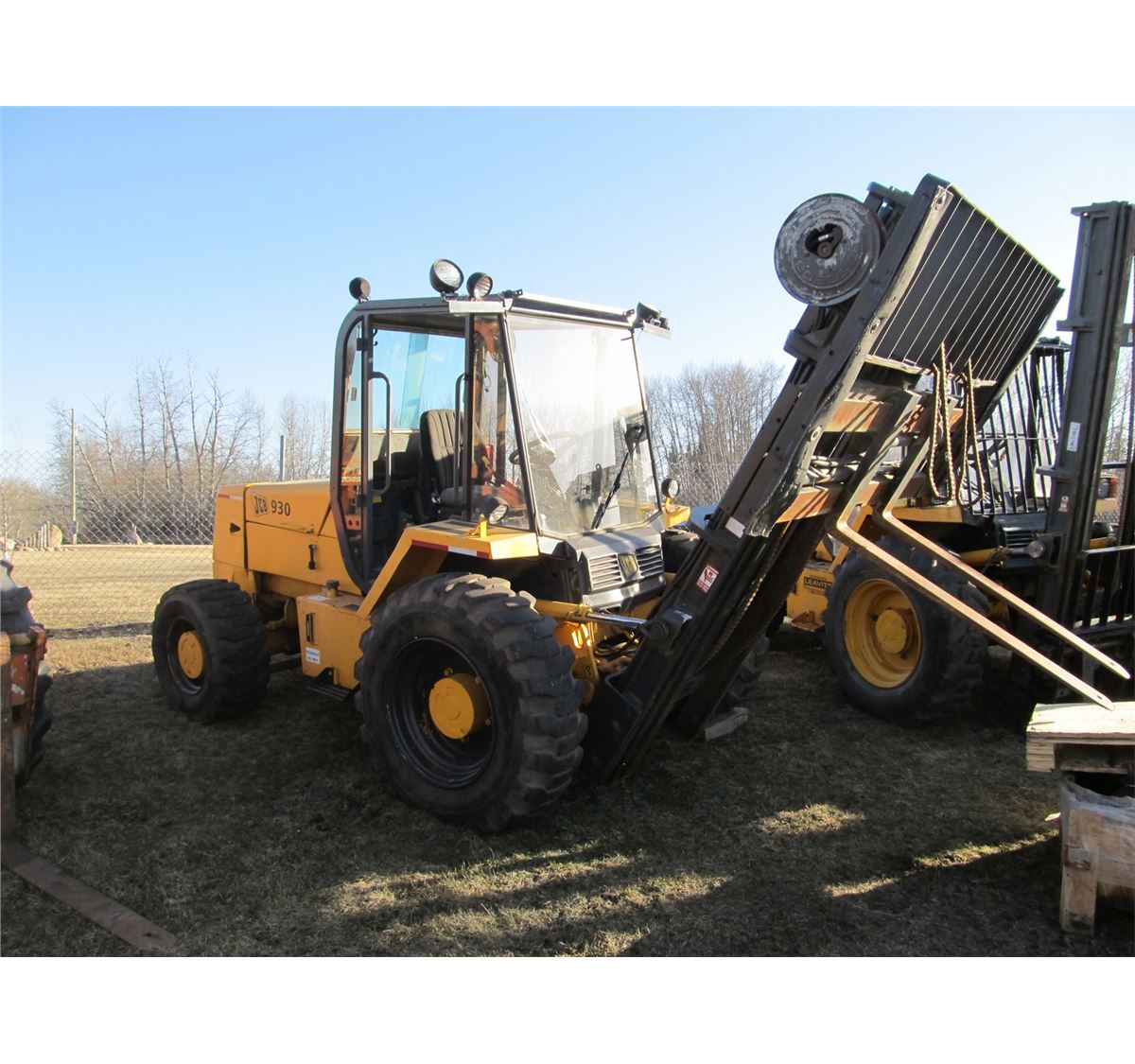 JCB 930 RUBBER TIRE 4WD FORKLIFT jcb-930-rubber-tire-4wd-forklift