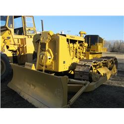 CAT D6 CRAWLER DOZER