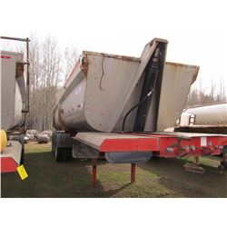 2006 30' TRIDEM GRAVEL TRAILER