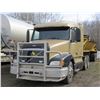 Image 1 : 1998 VOLVO VNL64T TANDEM AXLE TRUCK TRACTOR