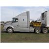 Image 2 : 2000 VOLVO HIGHWAY TRACTOR