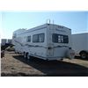 Image 4 : 1998 TRAVELAIRE TW275 FIFTH WHEEL HOLIDAY TRAILER