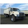 Image 14 : 2002 IH 7400 DT530 TANDEM AXLE GRAIN TRUCK