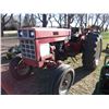 Image 1 : INTERNATIONAL 1-584 TRACTOR