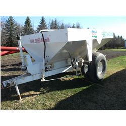 SIMONSEN FERTILIZER SPREADER