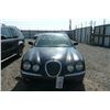 Image 2 : 02 Jaguar S-Type V8 4dr Sedan - T - DRIVE MC TP