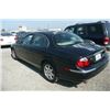 Image 6 : 02 Jaguar S-Type V8 4dr Sedan - T - DRIVE MC TP