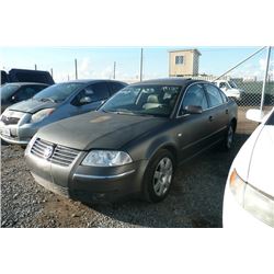 01 Volkswagen Passat New  4dr Sedan - LS - DRIVE MC TP