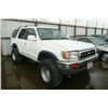 Image 2 : 98 Toyota 4Runner 4 Dr  4WD SUV - ST - DRIVE