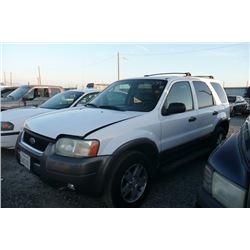 04 Ford Escape Fwd 4dr SUV - ADT - DRIVE