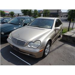 2001 Mercedes C320 Sedan