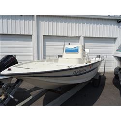 1995 Stratos 1900 Sportsman 19' CC Open Fish