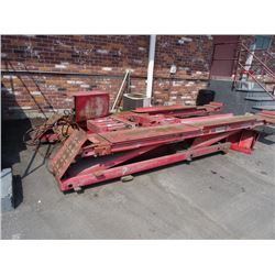 Hunter 8K Lb. Capacity Drive-On Rocker Style Auto Lift