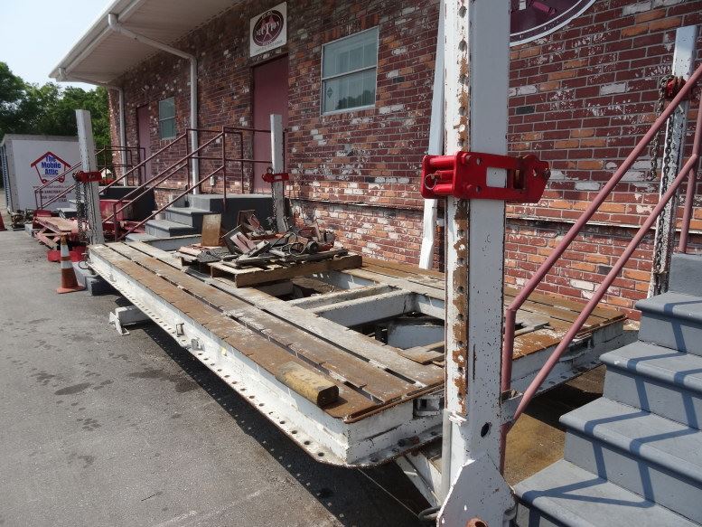 Auto Body Drive-On Frame Straightening Alignment Rack