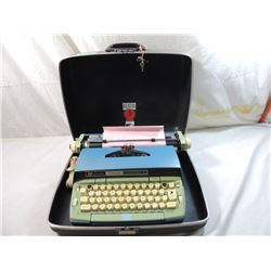 VINTAGE SMITH CORONA CORONET AUTOMATIC 12 TYPEWRIT