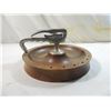 Image 5 : VINTAGE NUT BOWL WITH NUTCRACKER