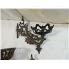 Image 3 : LOT 3 VINTAGE METAL LANTERN HOLDERS
