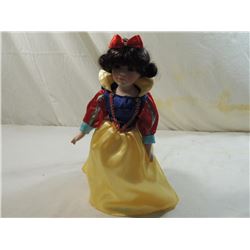 12" SNOW WHITE  PORCELAIN DOLL