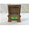 Image 1 : VINTAGE SHABBY CHIC  STANDING FRAME