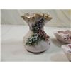 Image 2 : LOT 3 LEFTON CHINA  ASHTRAYS & VASE