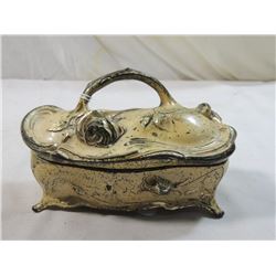 TRADEMARK JB SIGNIFIES THE BEST TRINKET BOX
